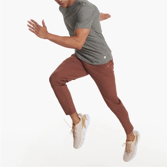VUORI MENS FLEET PANTS BROWN